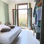 Agorà Di - Piazza Madrice Couette-café 4*
